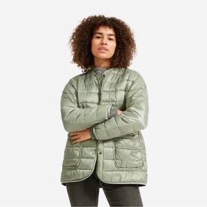 Everlane Renew Channeled Liner Jacket Sage Puffer Insulated Quilted Coat Size M